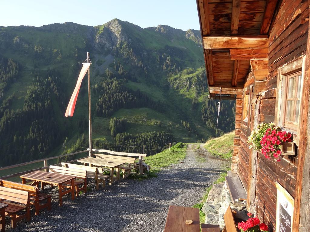Pension Forsthof Maishofen Exterior foto