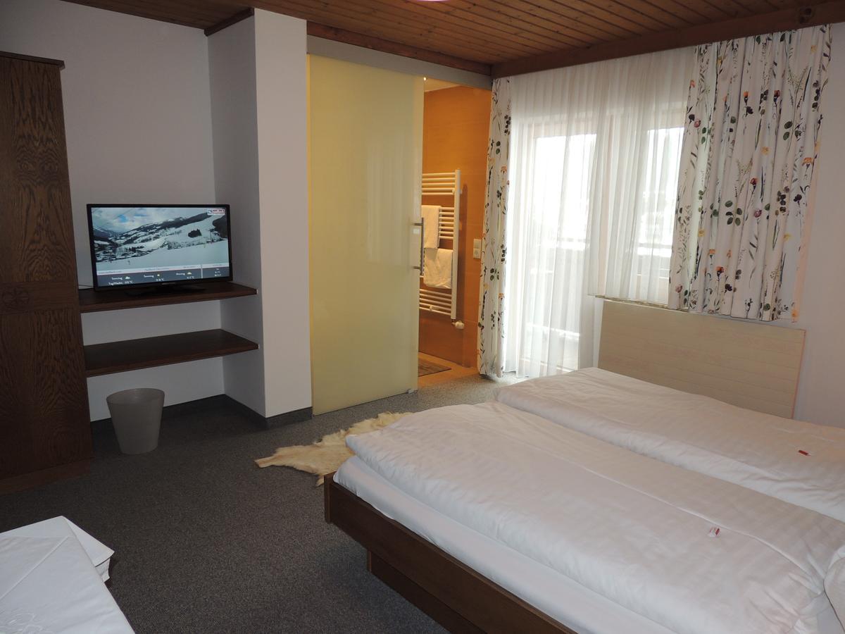 Pension Forsthof Maishofen Exterior foto